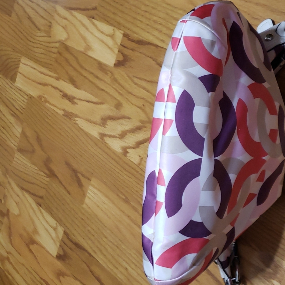 Coach Purse - Picture 5 of 10